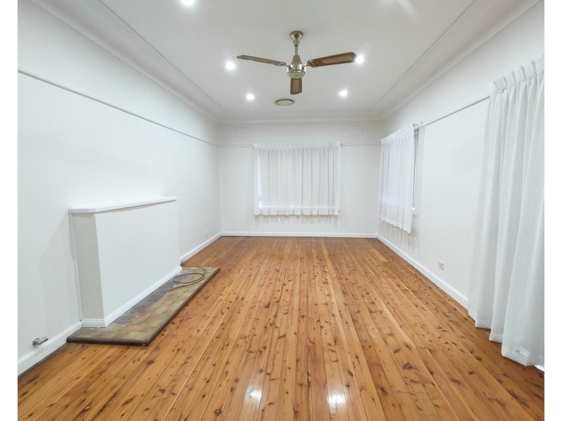 88 Queen Street, Revesby NSW 2212