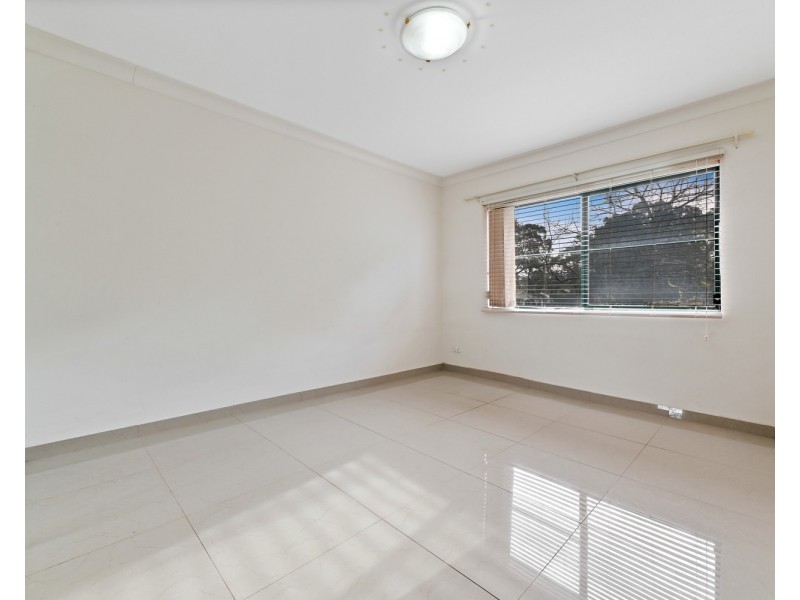 2/11 Cahors Road, Padstow NSW 2211