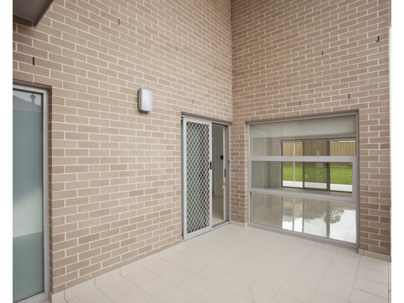 8 Stiles Avenue, Padstow NSW 2211