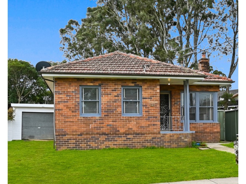 29 Montgomery Avenue, Revesby NSW 2212