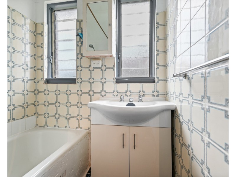 29 Montgomery Avenue, Revesby NSW 2212