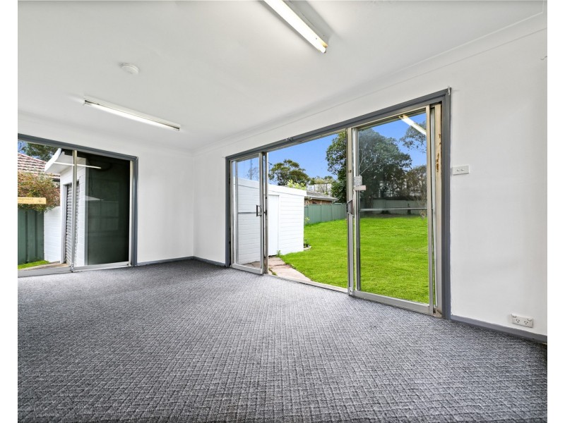 29 Montgomery Avenue, Revesby NSW 2212