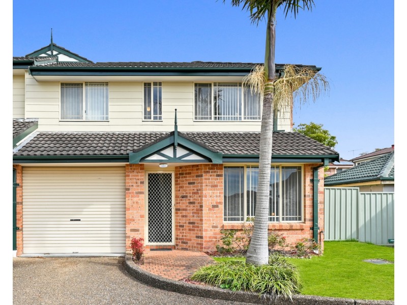 2/23 Langdale Avenue, Revesby NSW 2212