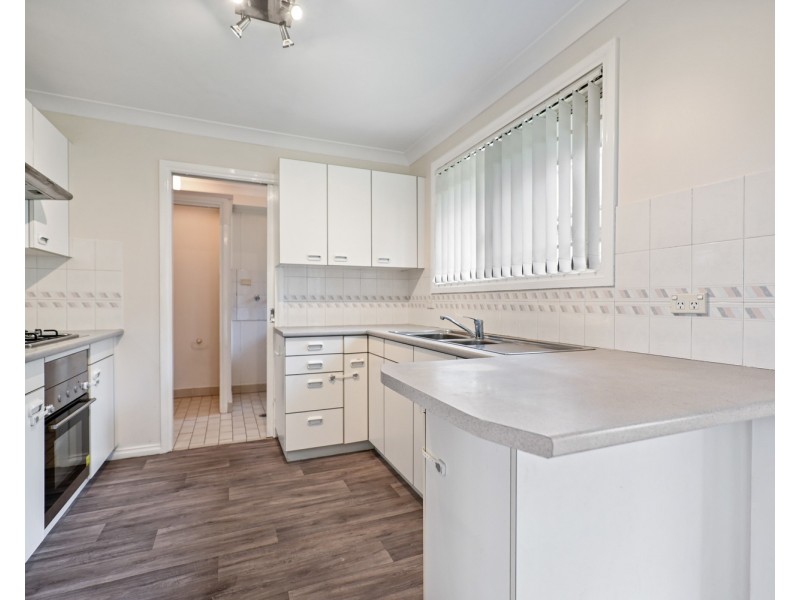 2/23 Langdale Avenue, Revesby NSW 2212