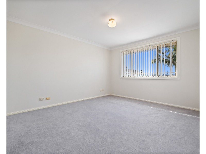 2/23 Langdale Avenue, Revesby NSW 2212