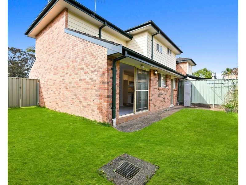 2/23 Langdale Avenue, Revesby NSW 2212