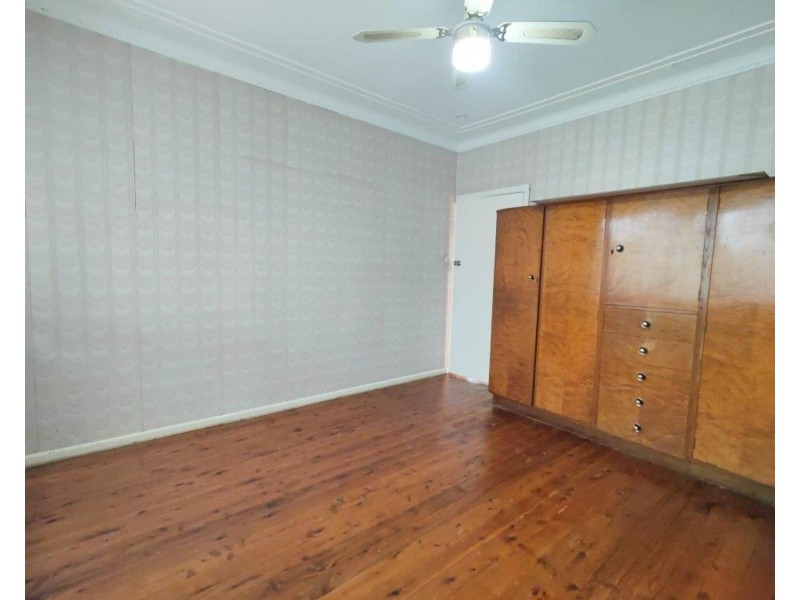 35 Adelaide Road, Padstow NSW 2211