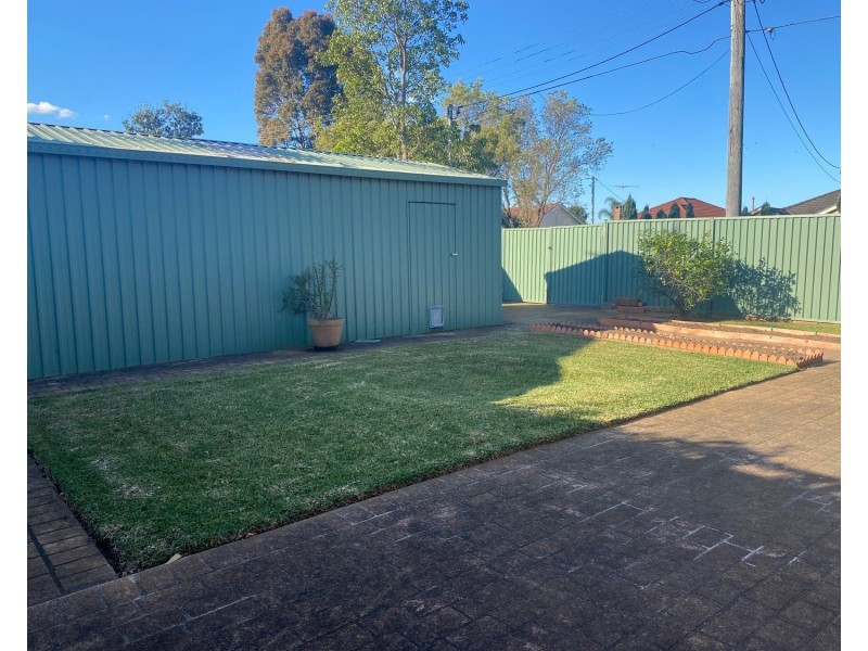 128 Bransgrove Road, Panania NSW 2213