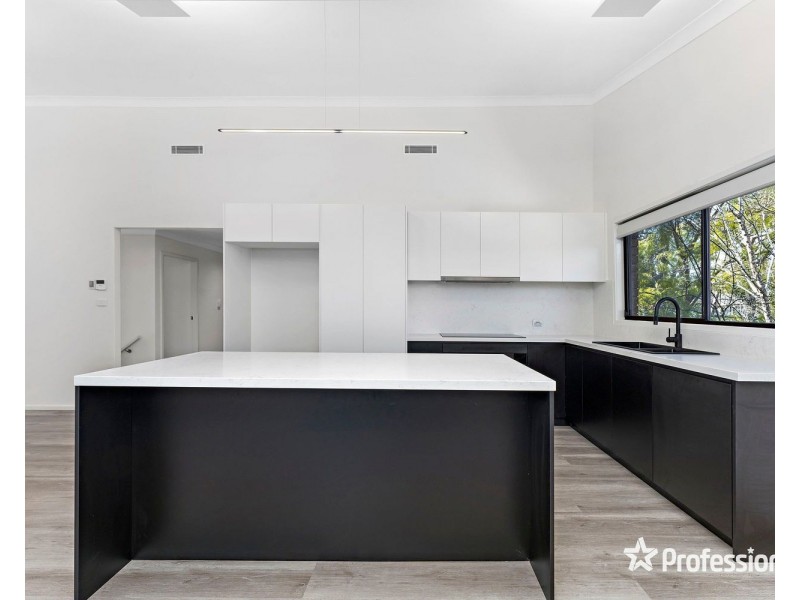 69 Burbank Avenue, Picnic Point NSW 2213