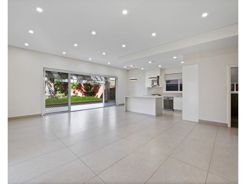 21B Orient Rd, Padstow NSW 2211