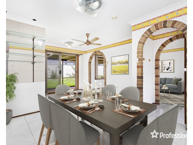 5 Peerless Close, Ingleburn NSW 2565