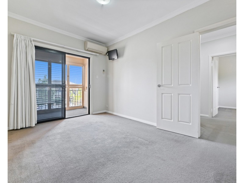 9 Dickenson Street, Panania NSW 2213