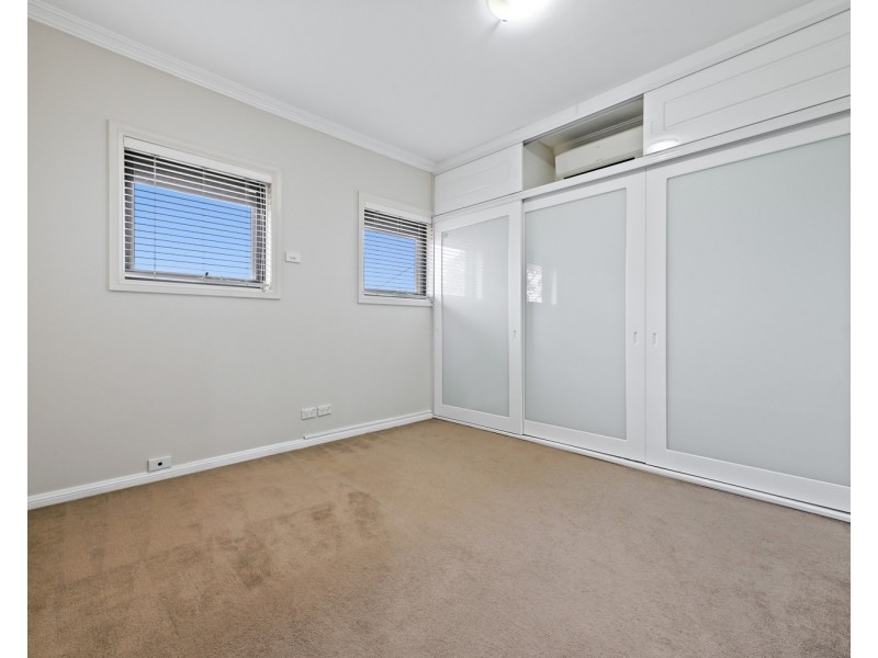 9 Dickenson Street, Panania NSW 2213