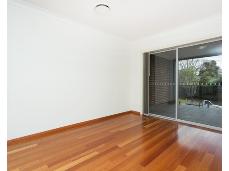 1A Hodgkinson Crescent, Panania NSW 2213