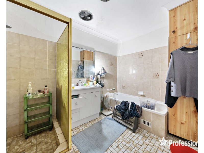 122 Cahors Road, Padstow NSW 2211