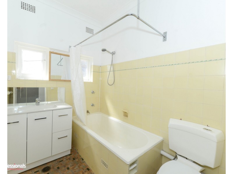 28 Ryan Road, Padstow NSW 2211