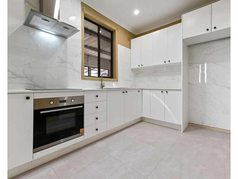 1/35 Astley Avenue, Padstow NSW 2211