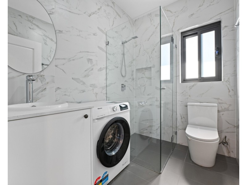 2/35 Astley Avenue, Padstow NSW 2211