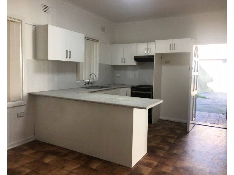 169 Weston Street, Panania NSW 2213