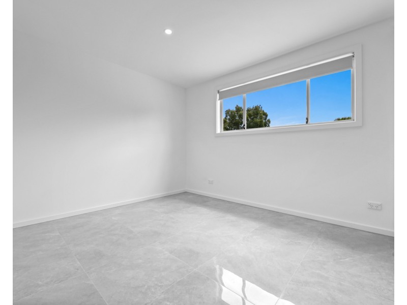 10 Kinross Place, Revesby NSW 2212