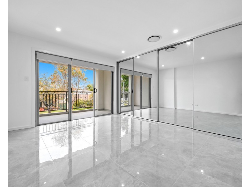 10 Kinross Place, Revesby NSW 2212