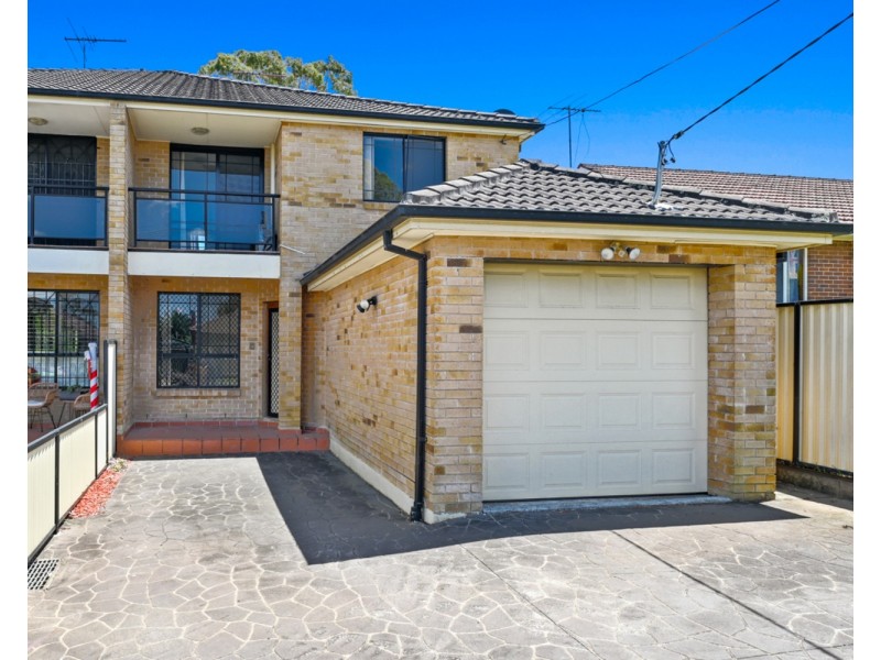 16 English Street, Revesby NSW 2212
