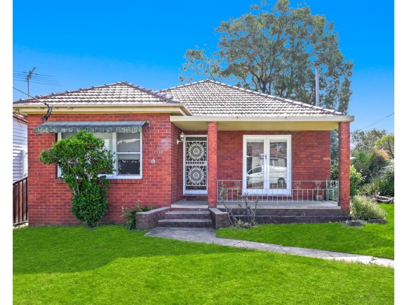 10 Snowsill Avenue, Revesby NSW 2212