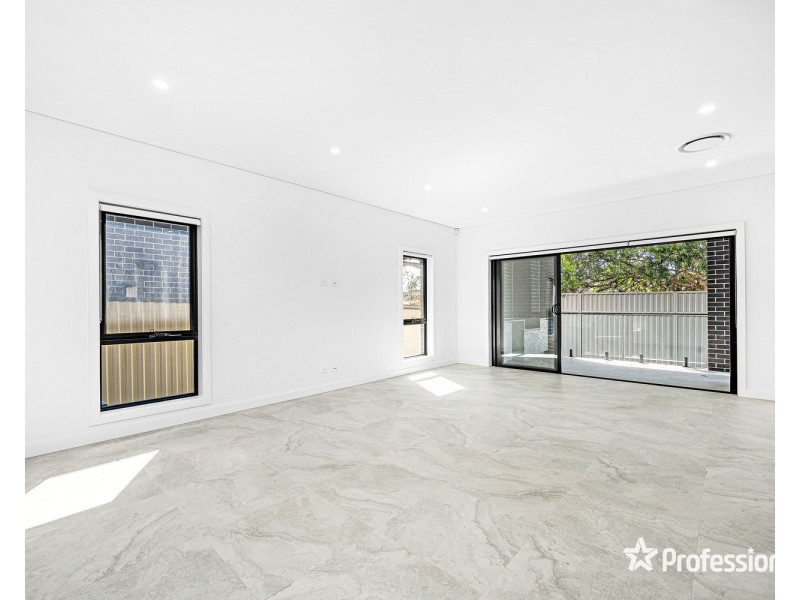 23 Lachlan Street, Revesby NSW 2212