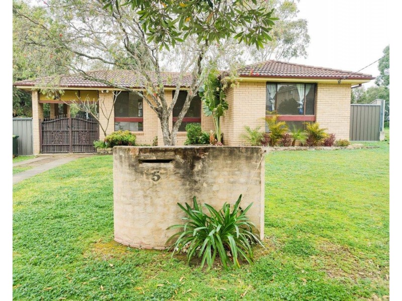5 Meteren Close, Milperra NSW 2214