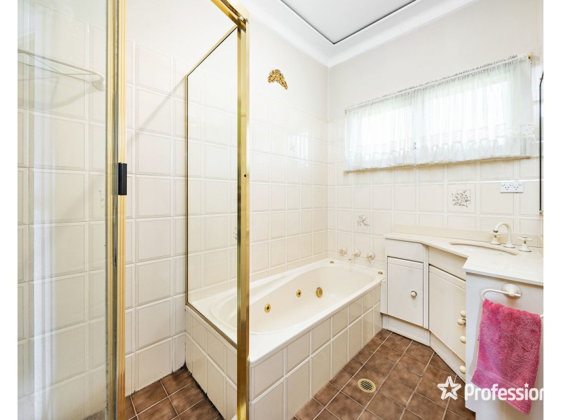 2 Lillian Crescent, Revesby NSW 2212