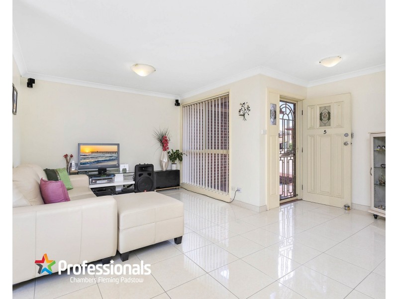 5/95 Mackenzie Street, Revesby NSW 2212