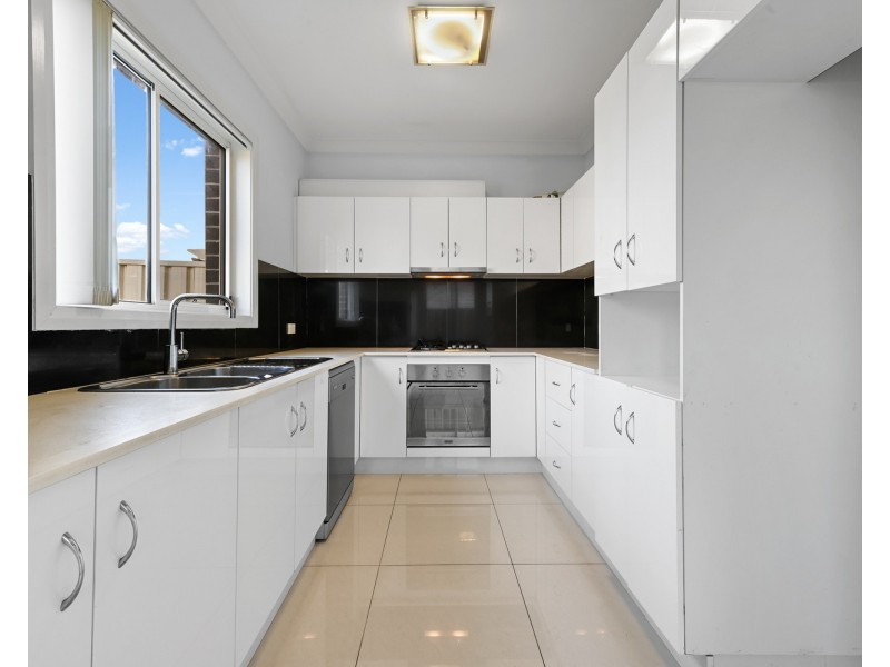 33 Sphinx Avenue, Padstow NSW 2211