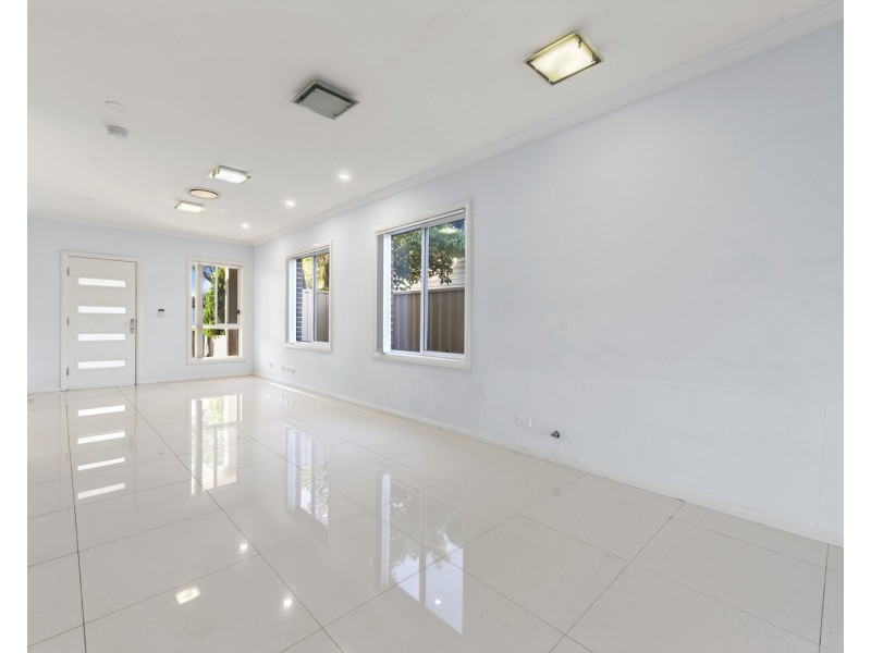 33 Sphinx Avenue, Padstow NSW 2211