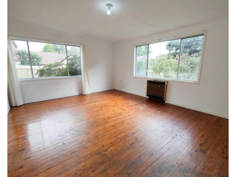 12 Parmal Ave, Padstow NSW 2211