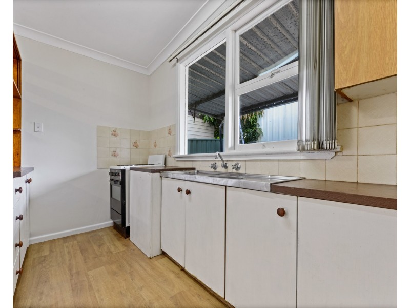 2/171 Lambeth Street, Picnic Point NSW 2213