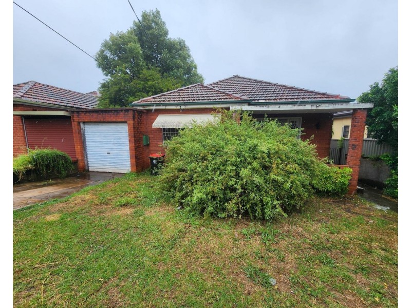 5 Lesley Avenue, Revesby NSW 2212