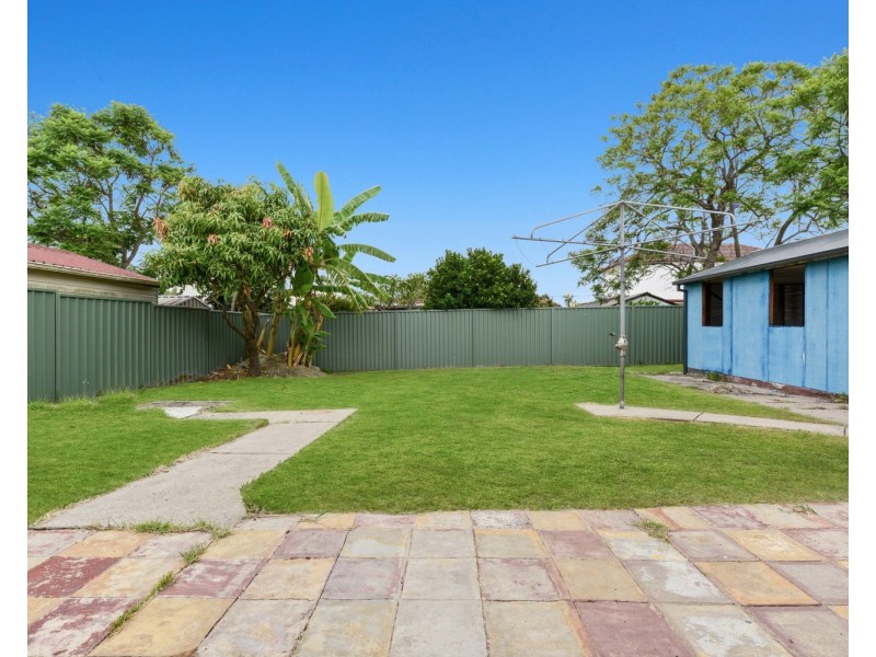 13 Nichols Avenue, Revesby NSW 2212