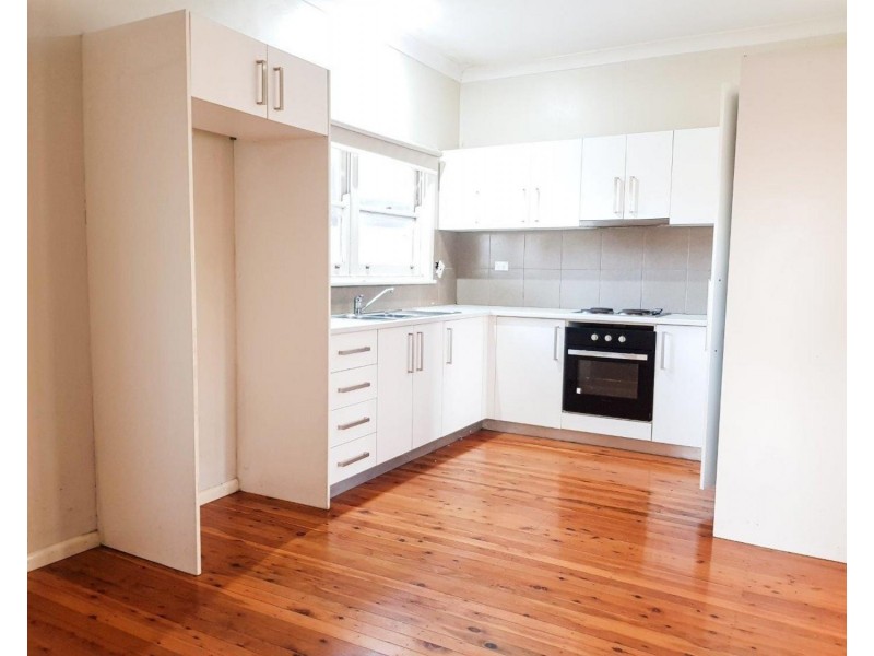 123 Parliament Road, Macquarie Fields NSW 2564