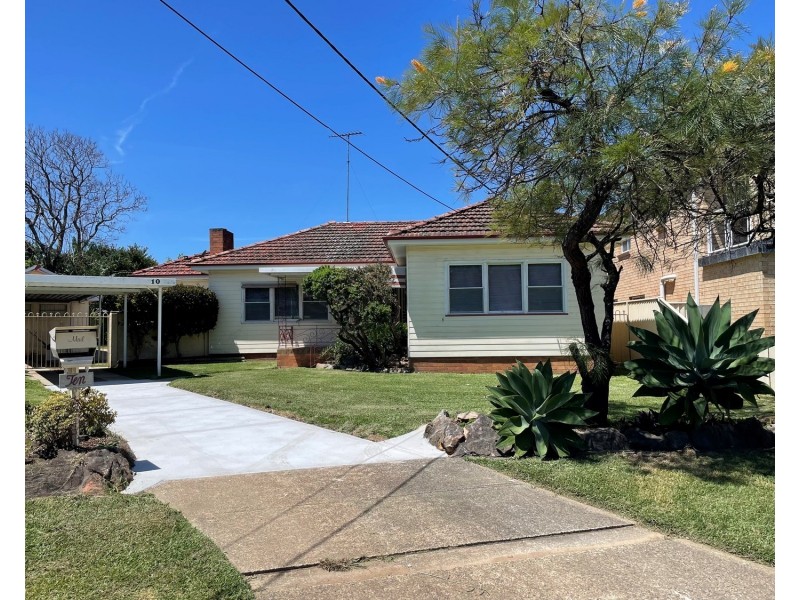 10 Treatt Avenue, Padstow NSW 2211