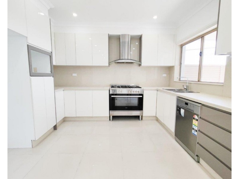 42B Clancy Street, Padstow Heights NSW 2211