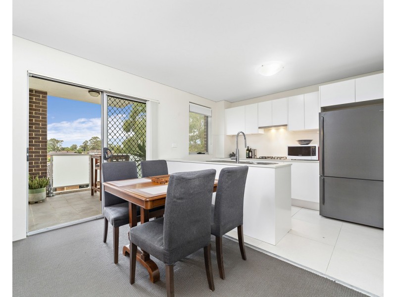 34/96-98 Nuwarra Road, Moorebank NSW 2170