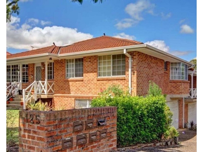 2/125 Cambridge Street, Penshurst NSW 2222