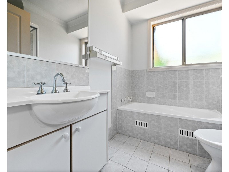 2/39 Victoria Street, Revesby NSW 2212