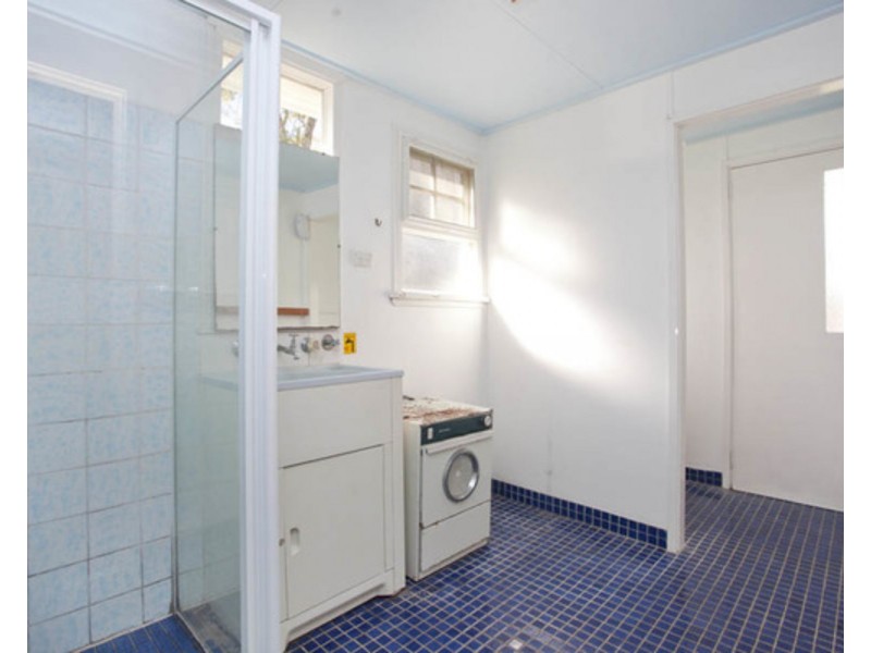 26 Doris Street, Picnic Point NSW 2213