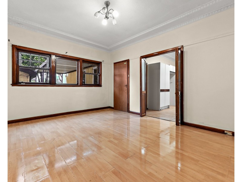 38 Parmal Avenue, Padstow NSW 2211