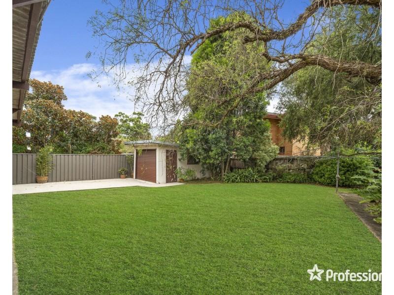 579 Henry Lawson Drive, East Hills NSW 2213