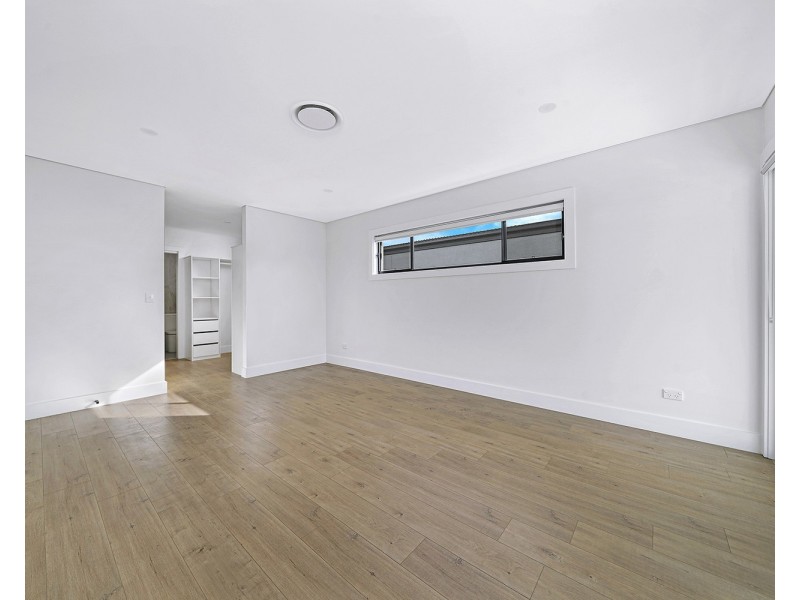 198A St Johns Road, Cabramatta West NSW 2166