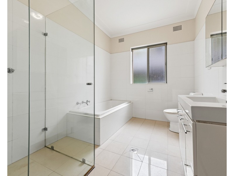 1/140 Centaur Street, Revesby Heights NSW 2212