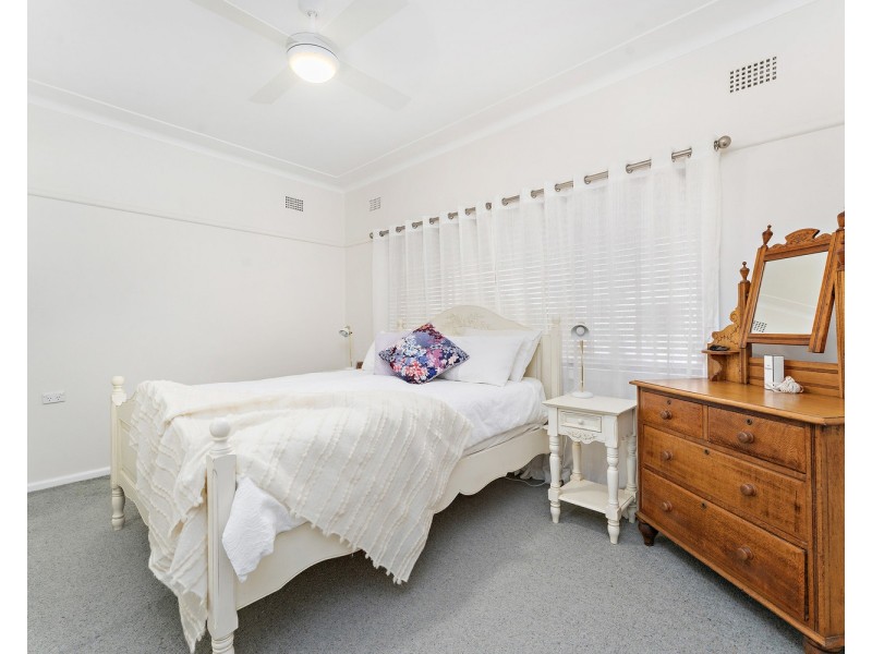 20 Fewtrell Avenue, Revesby Heights NSW 2212