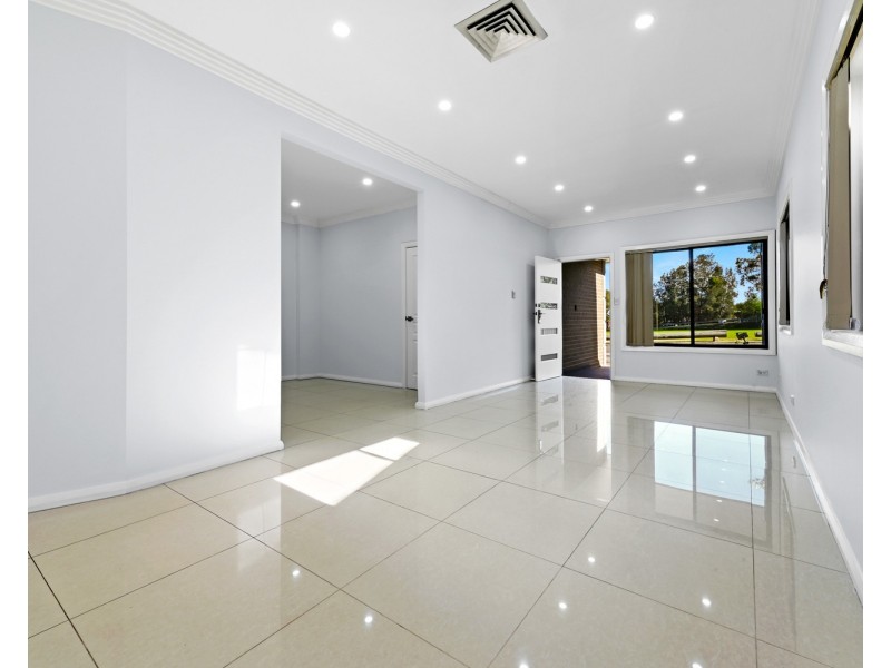 220a Horsley Road, Panania NSW 2213